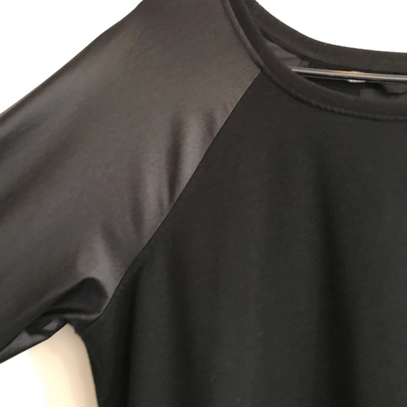 Victoria Sport raglan pullover sweater good pre-owned condition - Picture 6 of 6